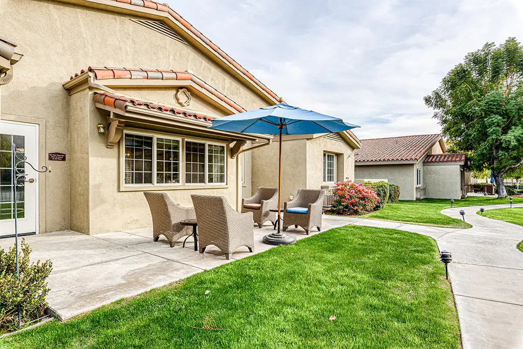 Outdoor Sitting Area